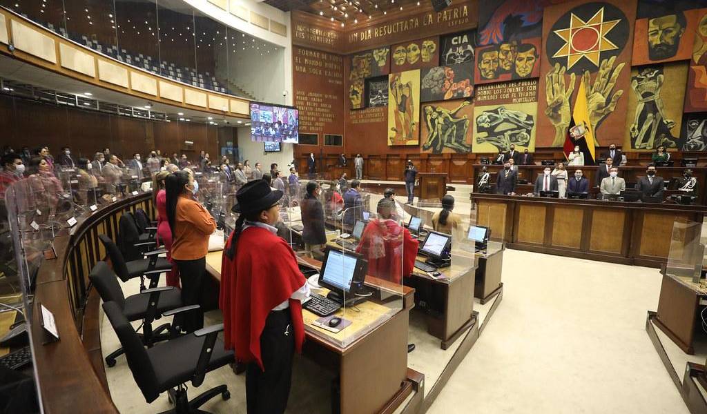 Gobernar con decretos y reglamentos tiene limitaciones