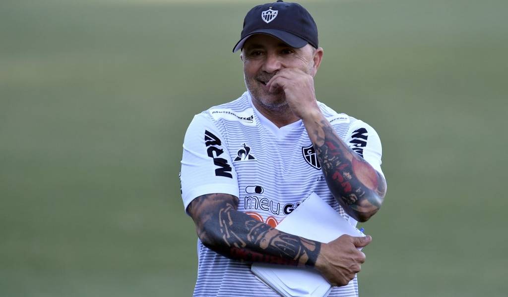 Sampaoli y todo su cuerpo técnico con coronavirus