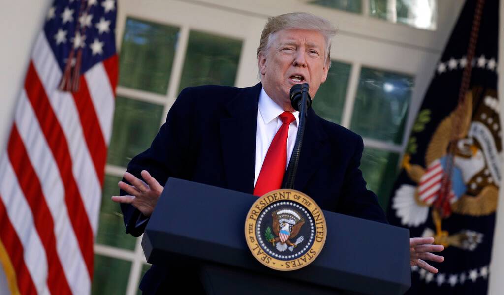 Trump cede a presión y reabre gobierno sin dinero para muro