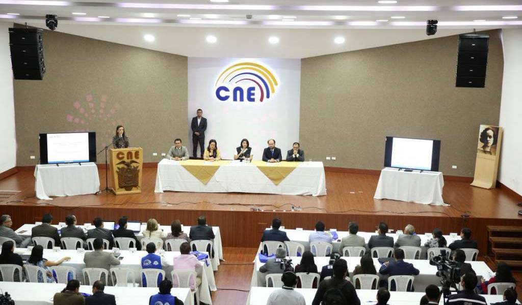 Consejo Nacional Electoral convocó oficialmente a ecuatorianos a consulta popular