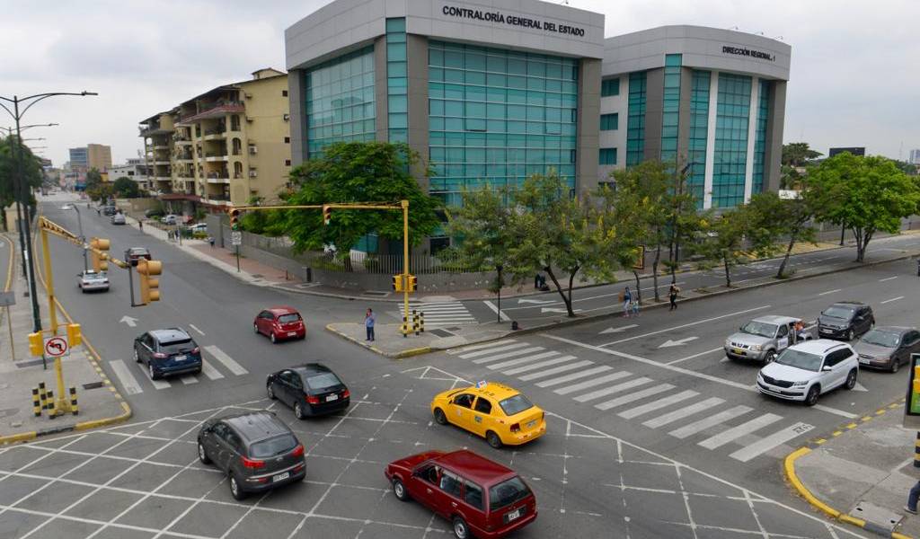 Casi 40 prefecturas, municipios y gobiernos parroquiales son investigados por Contraloría
