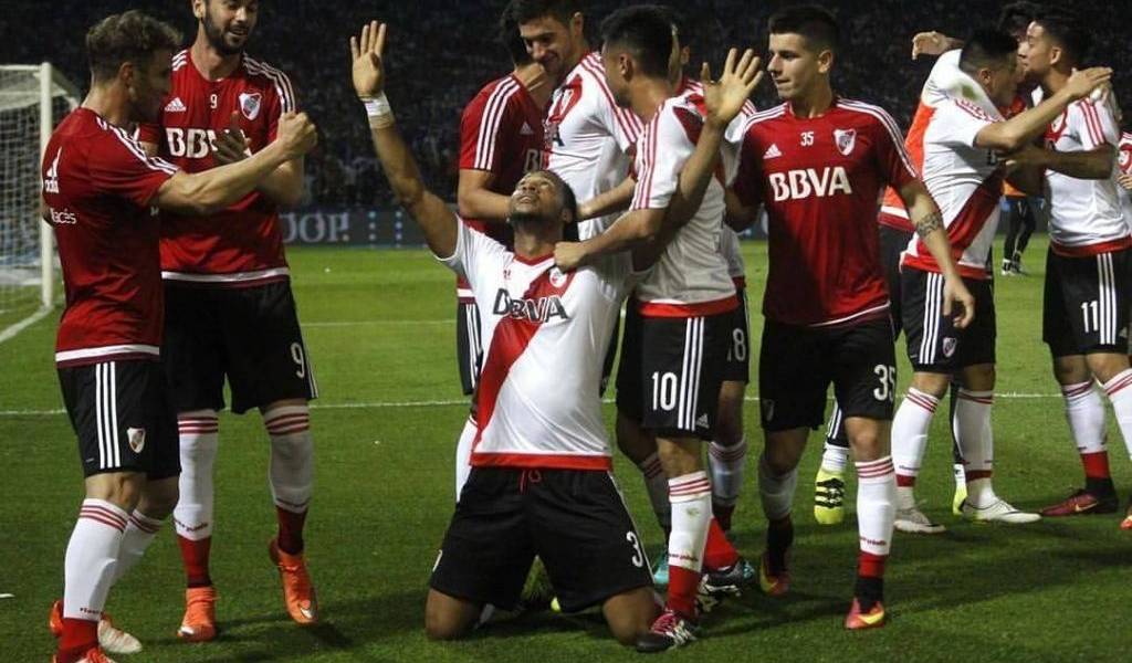 Prensa argentina destaca a Mina en triunfo de River Plate