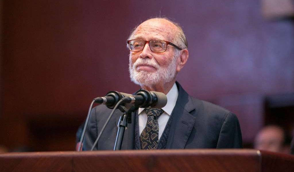 Trujillo exhorta a Correa a que regrese al Ecuador