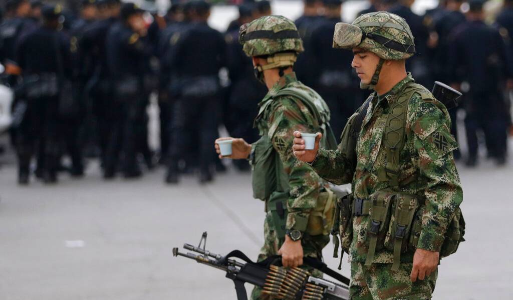 Juan Guaidó pide evaluar “todas las cartas” ante la tensa situación de Venezuela