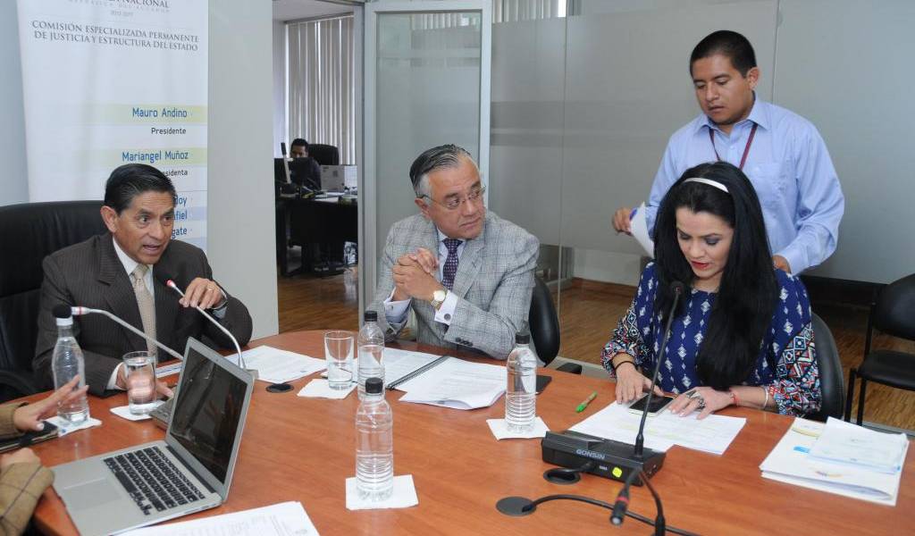 Sin plazos entrega del nuevo paquete de enmiendas constitucionales