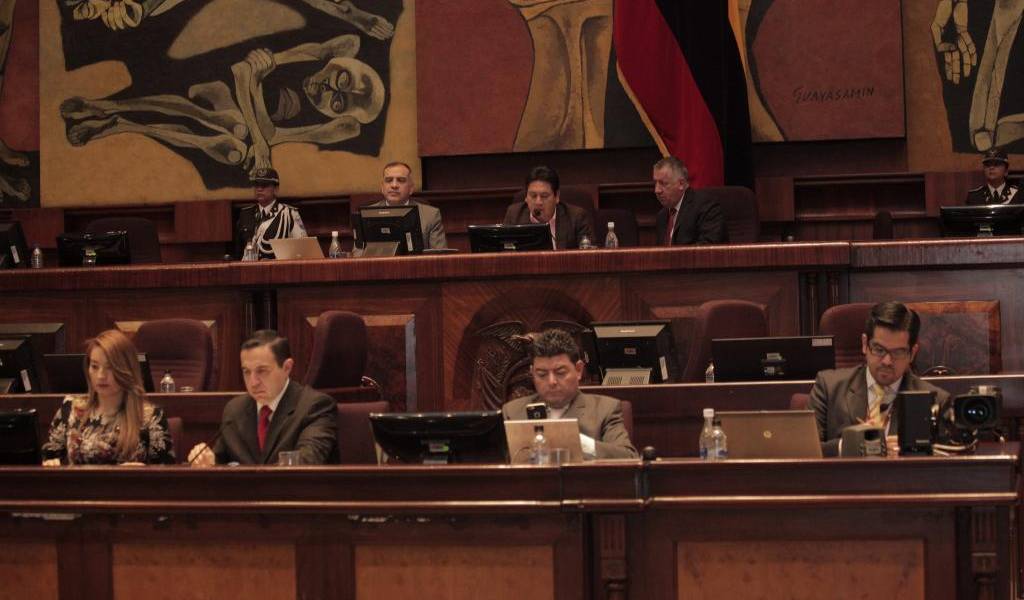 Asambleísta propone hacer declaraciones patrimoniales vía electrónica