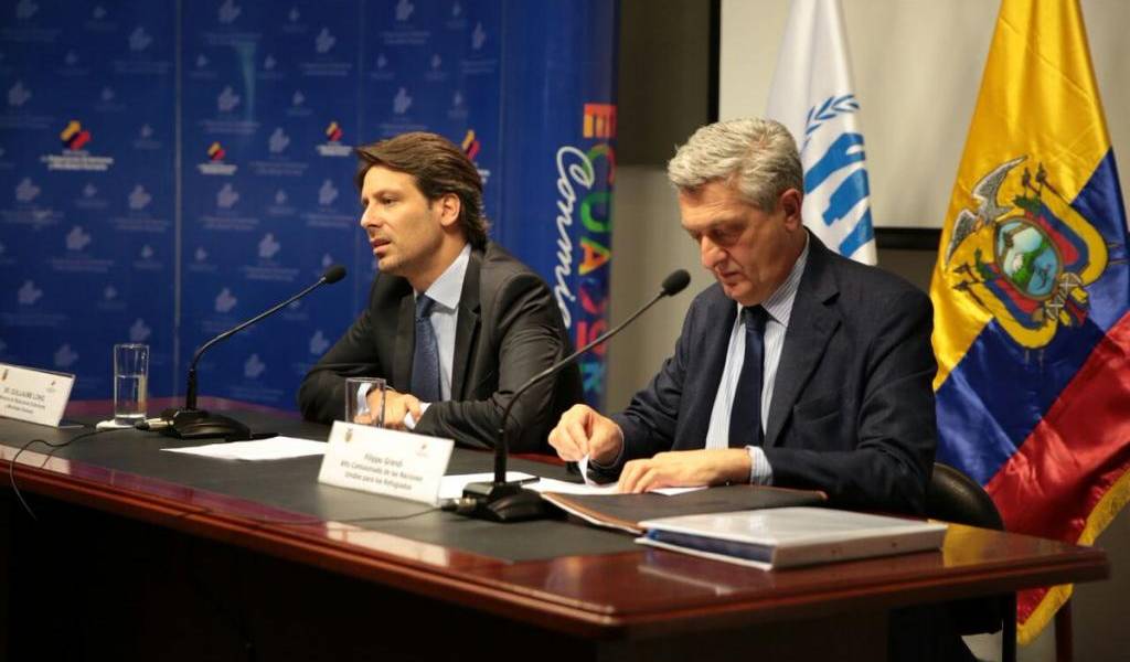 Ecuador cubre los gastos de Moreno en Suiza, según canciller Long