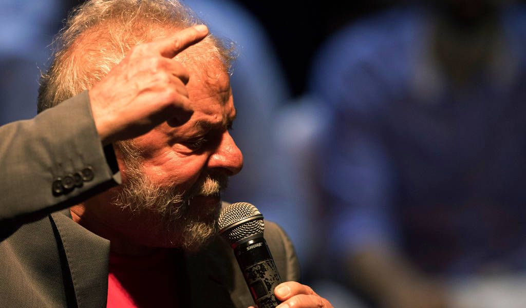 Juez Moro expide orden de prisión contra Lula da Silva