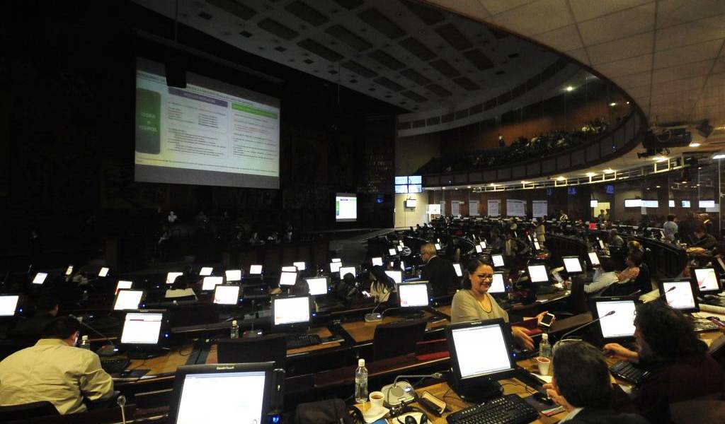Cuestionadas reformas al Issfa, en la recta final en la Asamblea