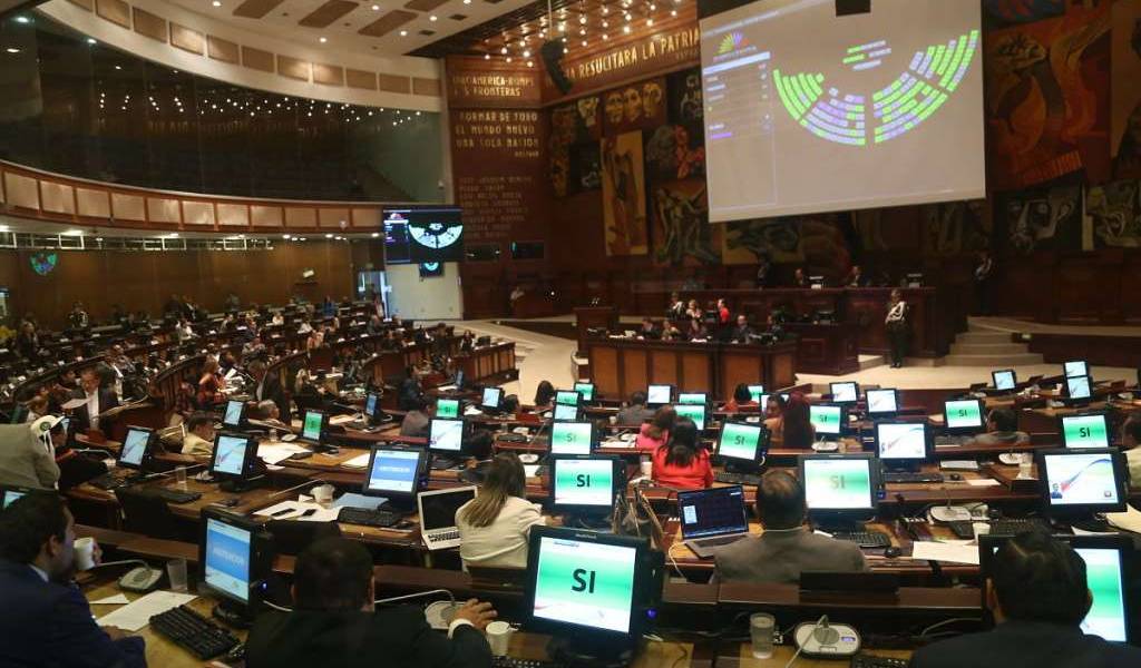 Aprueban reforma para que comunicación sea un derecho humano