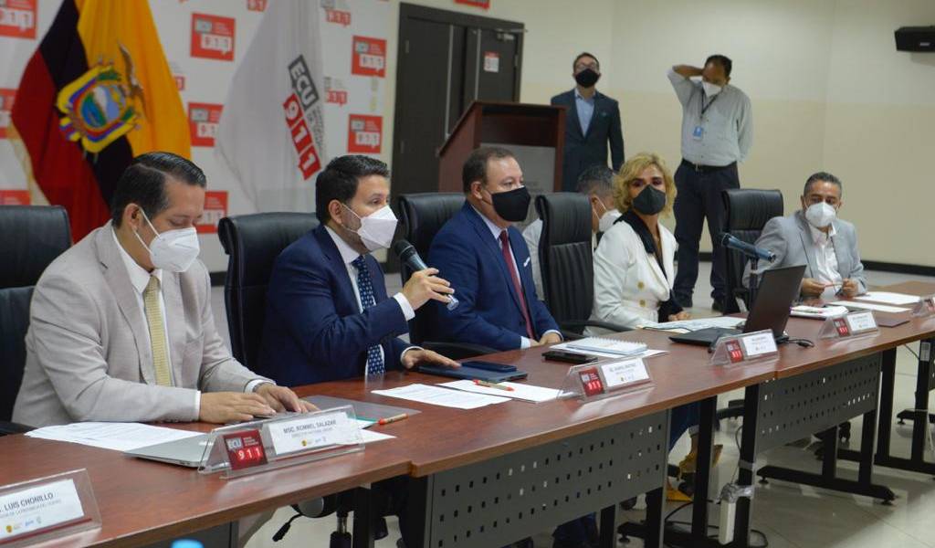 Asambleístas piden que Gobierno acelere trámite de ley que dé poder a COE Nacional