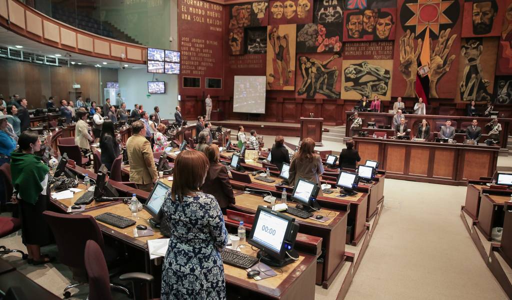 Asamblea debate hoy Ley de Sanidad Agropecuaria y Código de la Salud