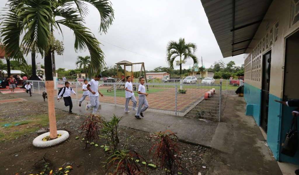 Inauguran clases en plantel unidocente de Guayas