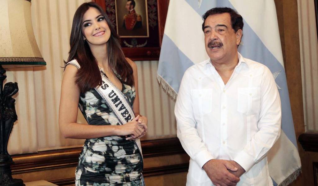 Guayaquil recibió esta mañana a la mujer más hermosa del universo