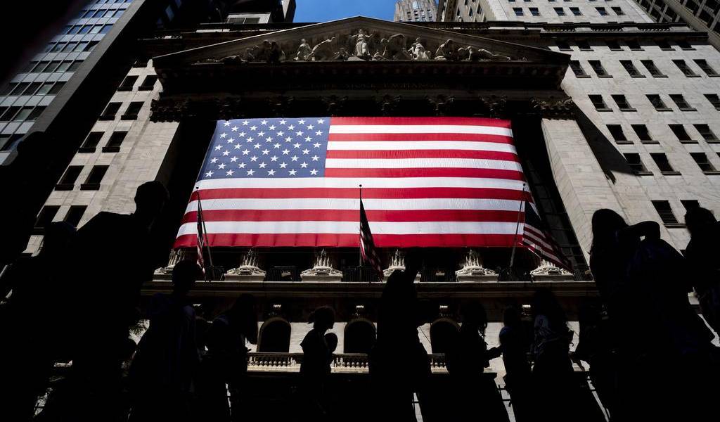 EEUU: Quiebra de bancos causa profunda caída en Wall Street
