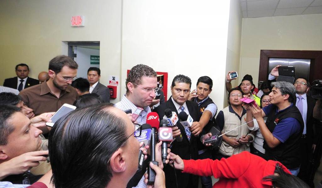 Suspenden eventos públicos en Manabí, Esmeraldas, Quito y Guayaquil