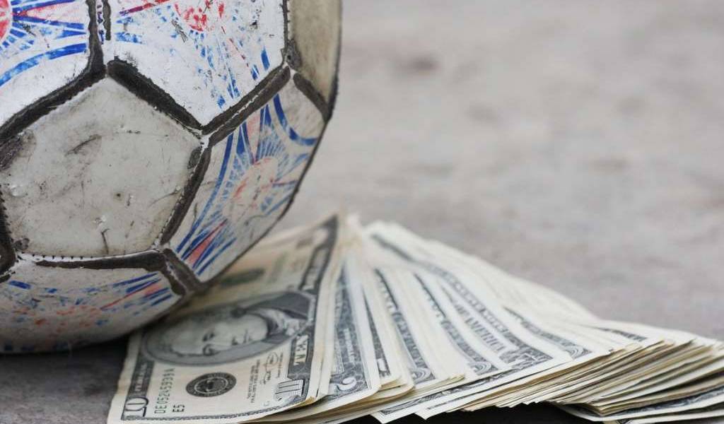 FIFA estima un coste de 14 mil millones para fútbol mundial por la COVID-19