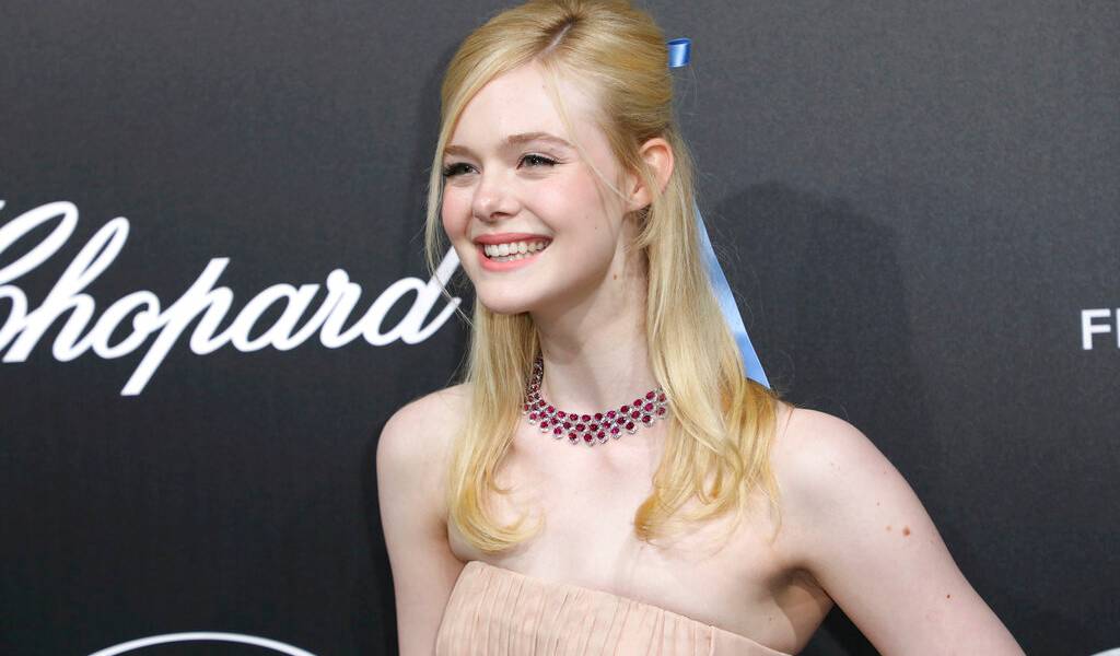 La actriz Elle Fanning se desmaya en Cannes por &quot;vestido ajustado&quot;