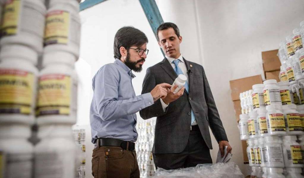 Venezuela: Guaidó dice que entregó ayuda humanitaria