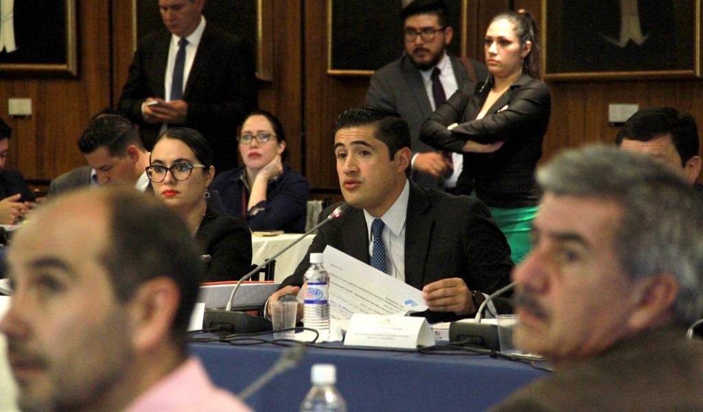 Martínez se reunirá con Moreno por nueva propuesta económica