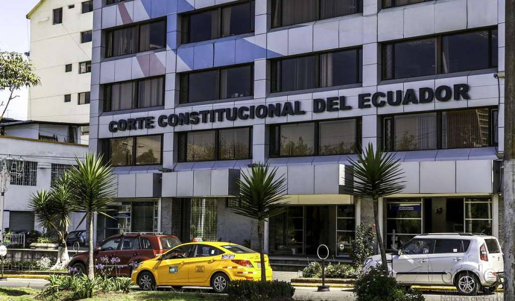 Caso Sobornos: sentenciados van por último recurso en Corte Constitucional