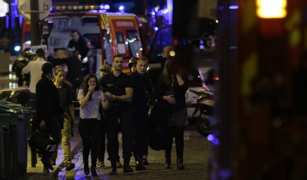 La ciudad luz se hunde en la oscuridad