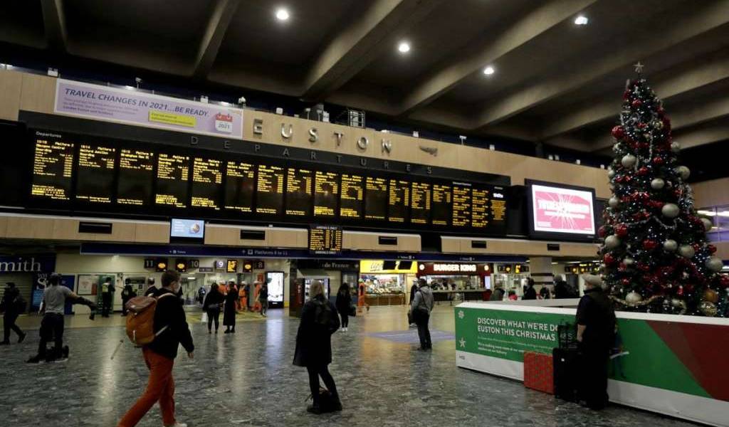 América Latina suspende vuelos por nueva variante de COVID