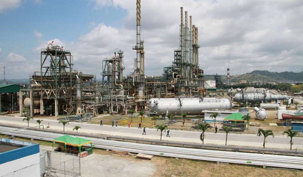Trabajadores de Refinería de Esmeraldas no conocen detalles de licitación