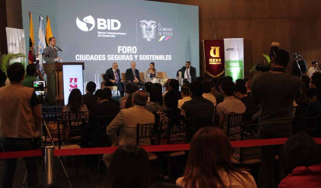 Analizan medidas de seguridad en foro del BID