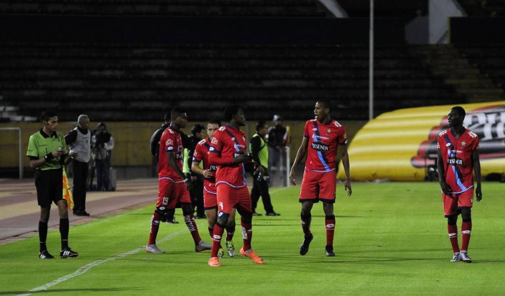 El Nacional se recupera de goleada y pelea por Copa Libertadores
