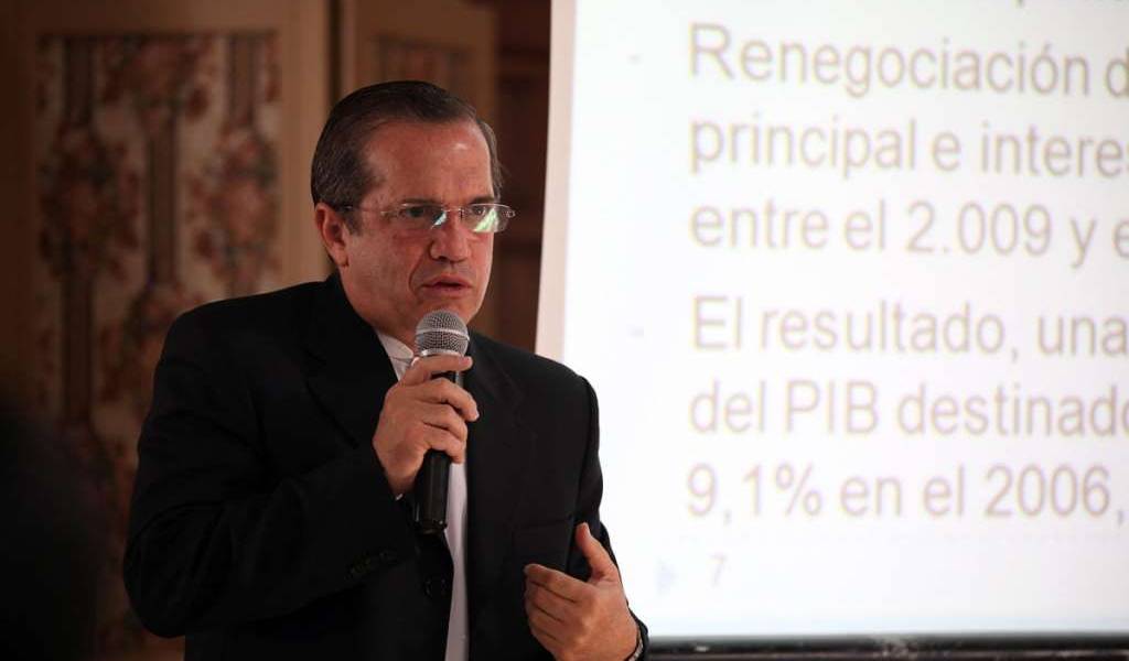 Dictan prisión preventiva contra Ricardo Patiño