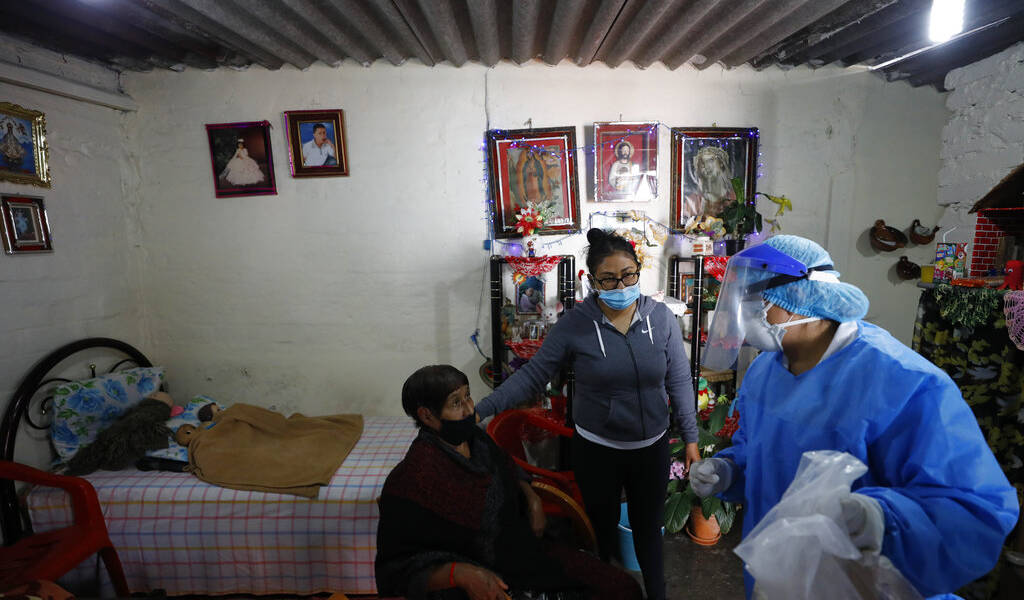 Mexico registra récord de contagios diarios de COVID-19