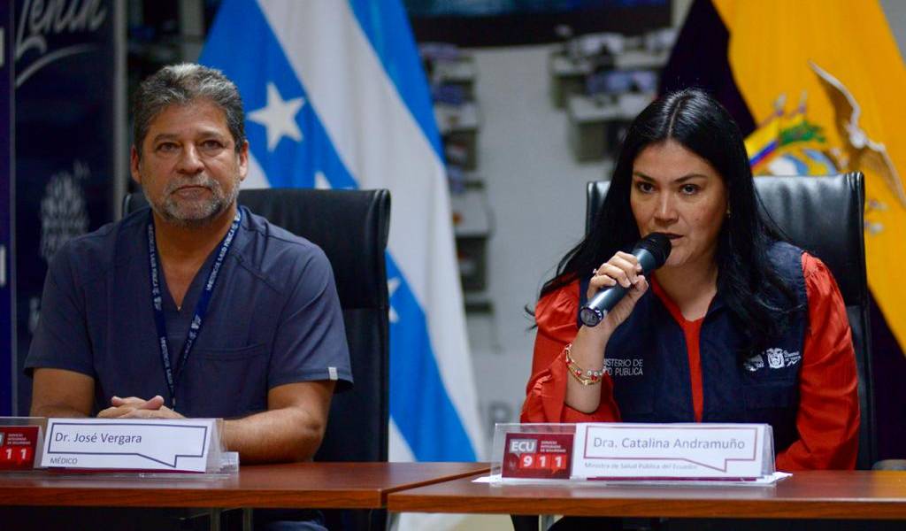 Ecuador confirma la primera muerte en el país por coronavirus; asciende a 23 el número de contagiados