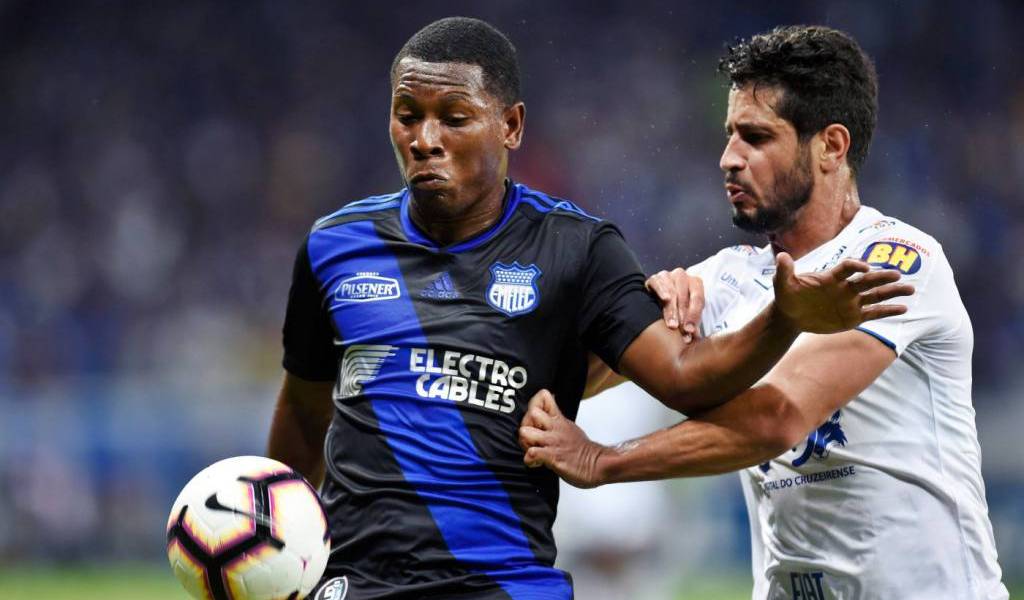 Rescalvo confirma la salida de Brayan Angulo