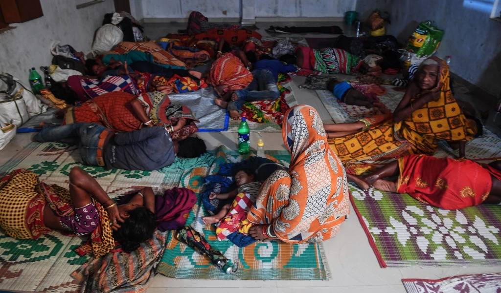 India ordena evacuación ante la llegada de ciclón