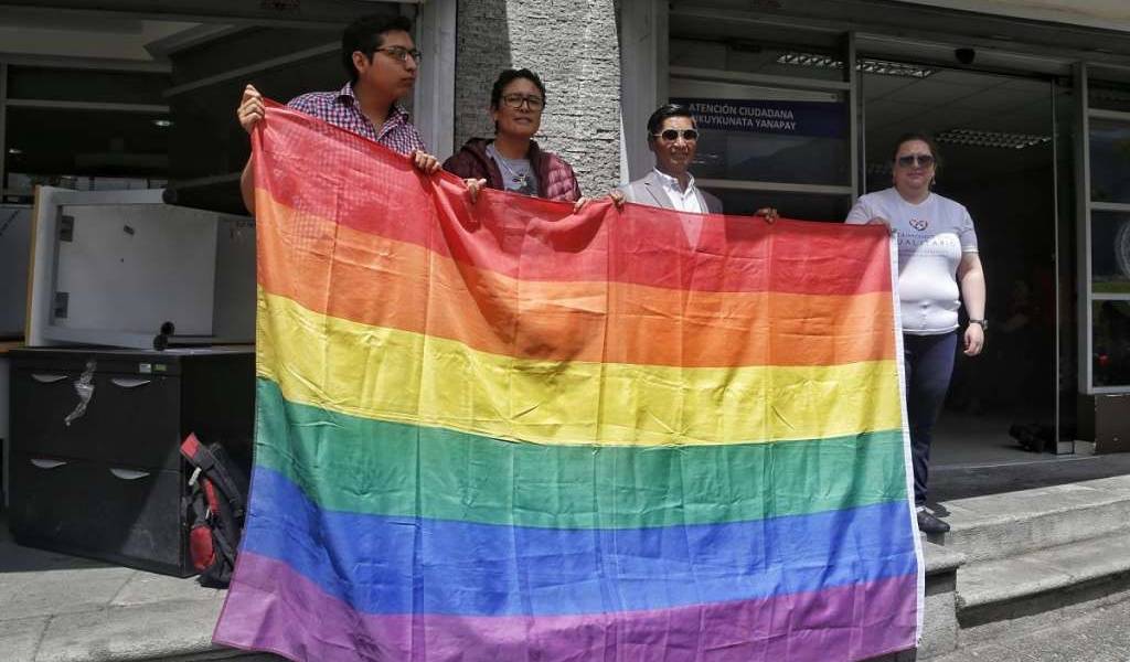 Aprueban el matrimonio igualitario en Ecuador