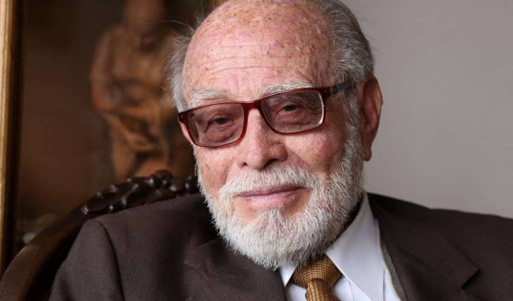 Hospitalizan a Julio César Trujillo por derrame cerebral