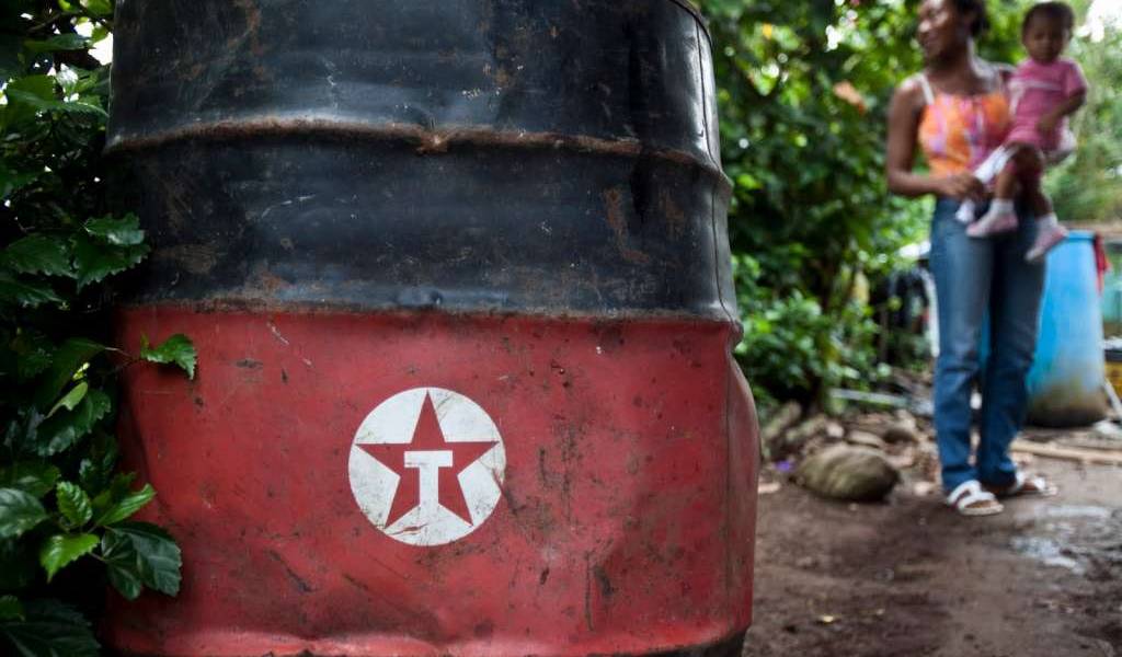 Gobierno pide acciones contra Correa y sus funcionarios por daños en caso Chevron