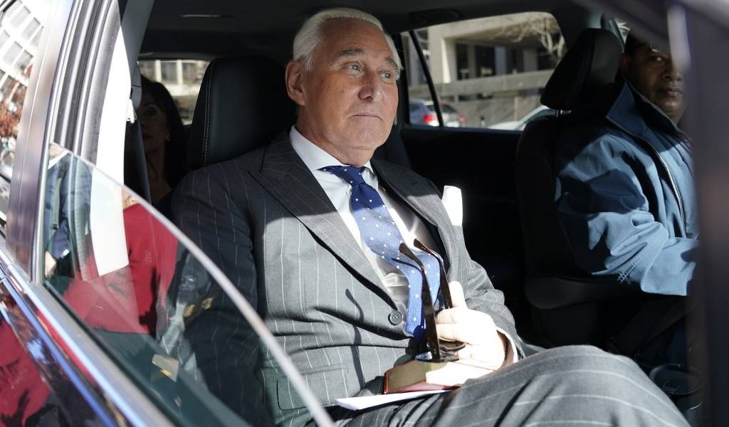 Cercano asesor de Trump condenado por mentir y manipular testigos