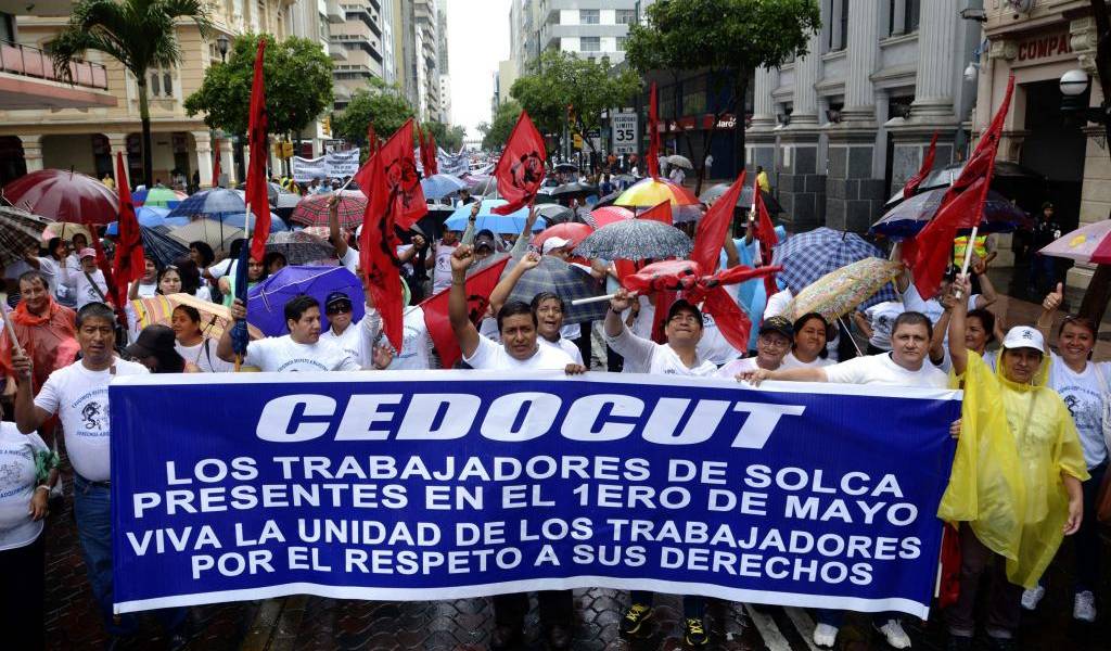 Trabajadores marcharon en Guayaquil para hacer escuchar sus reclamos