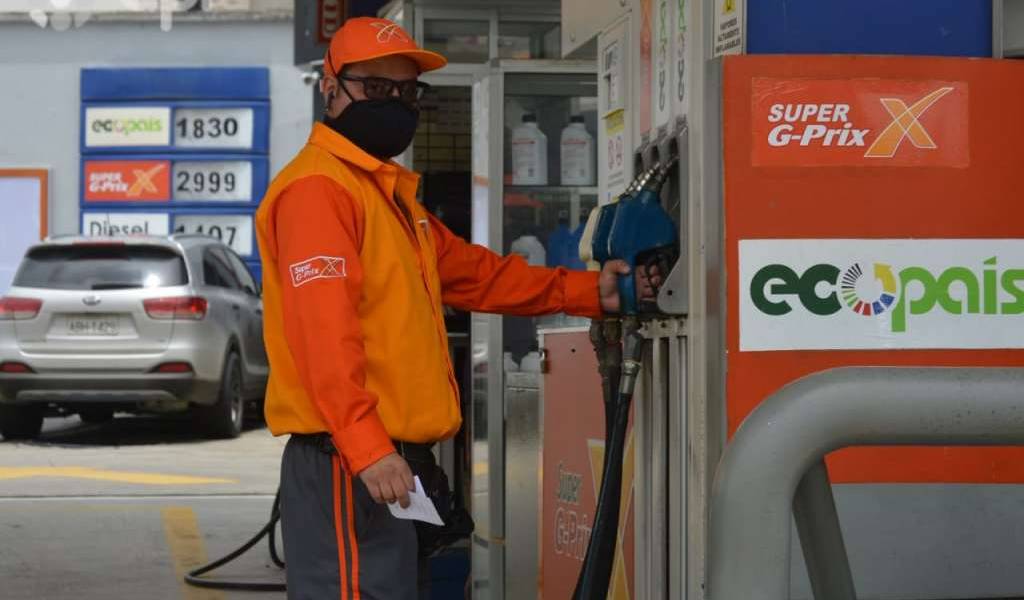 En Ecuador rigen nuevos precios de combustibles