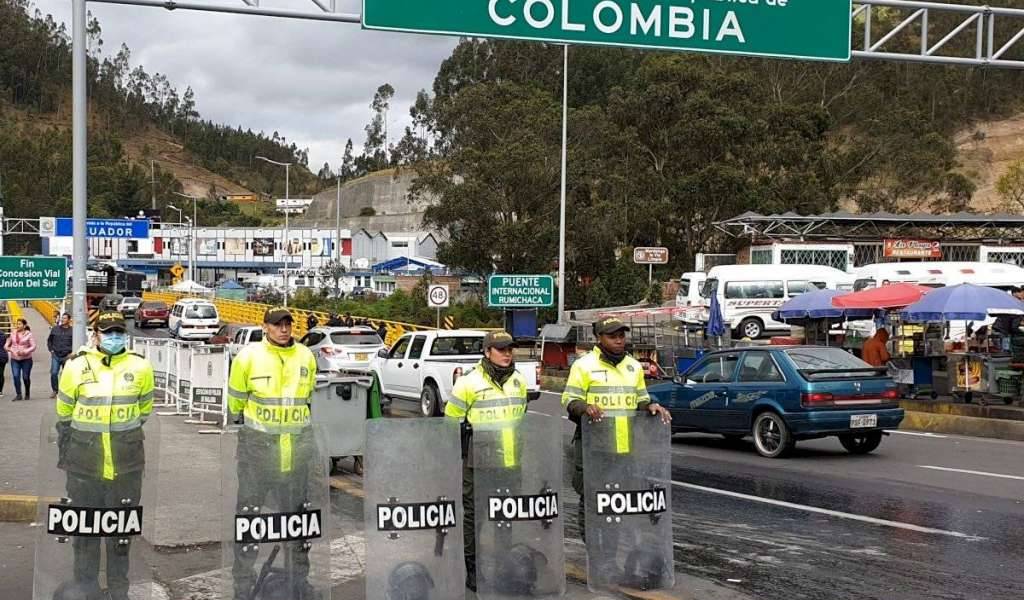 Colombia mantendrá cierre de fronteras por varios meses más