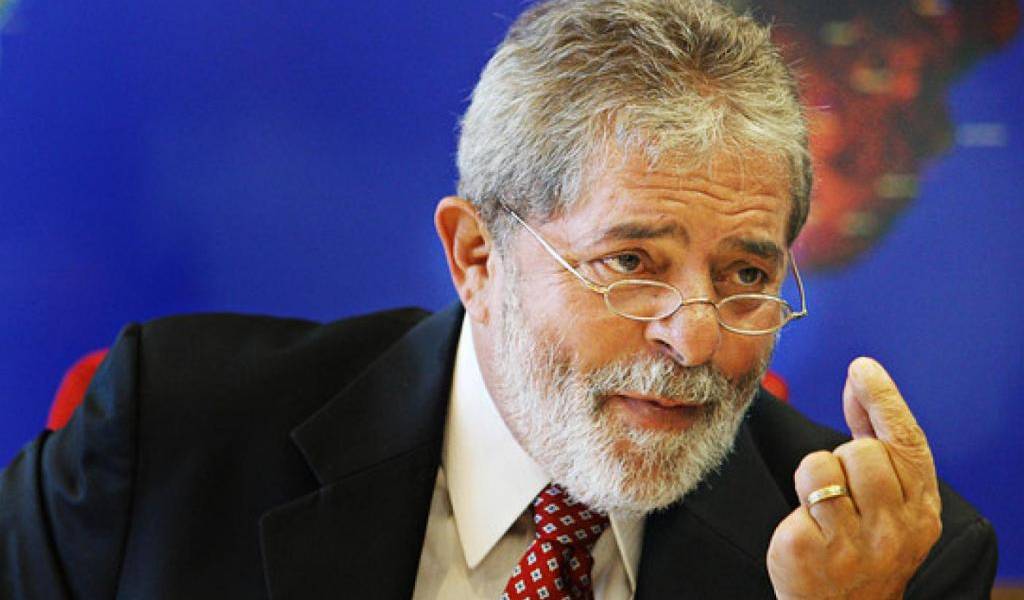 Fiscalía brasileña presenta cargos contra Lula y diez personas por corrupción