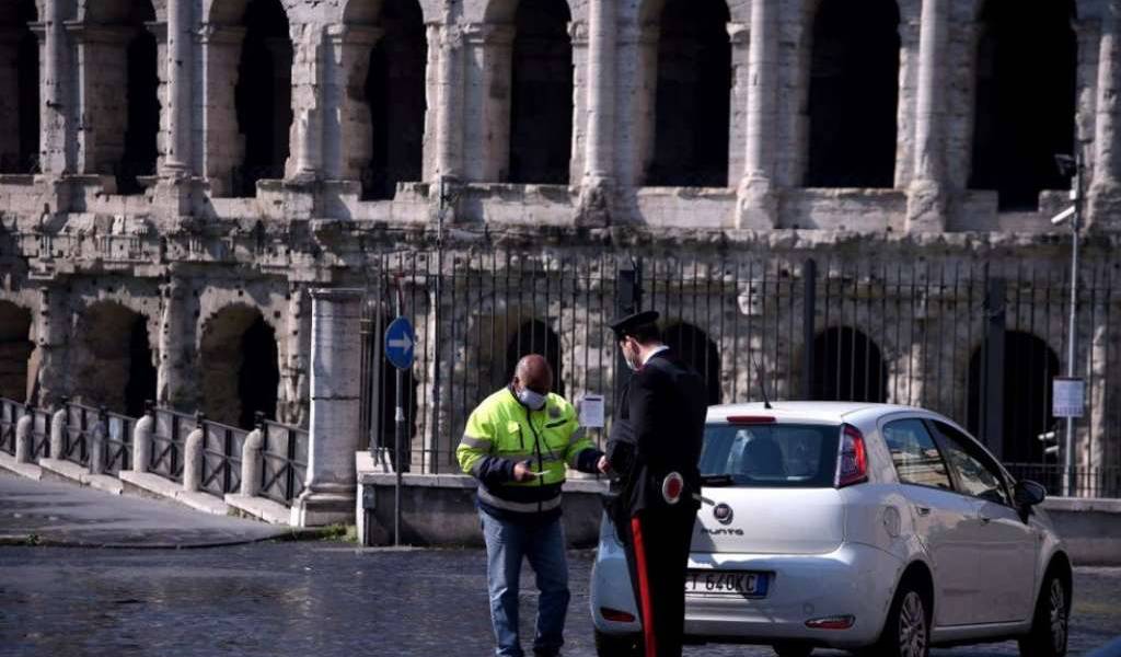 Una ciudad italiana impone días distintos a hombres y mujeres para hacer la compras