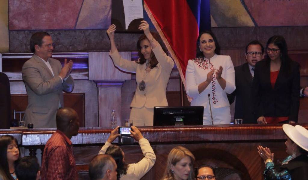 Rivadeneira a Cristina Fernández: &quot;Ecuador reconoce a una líder&quot;