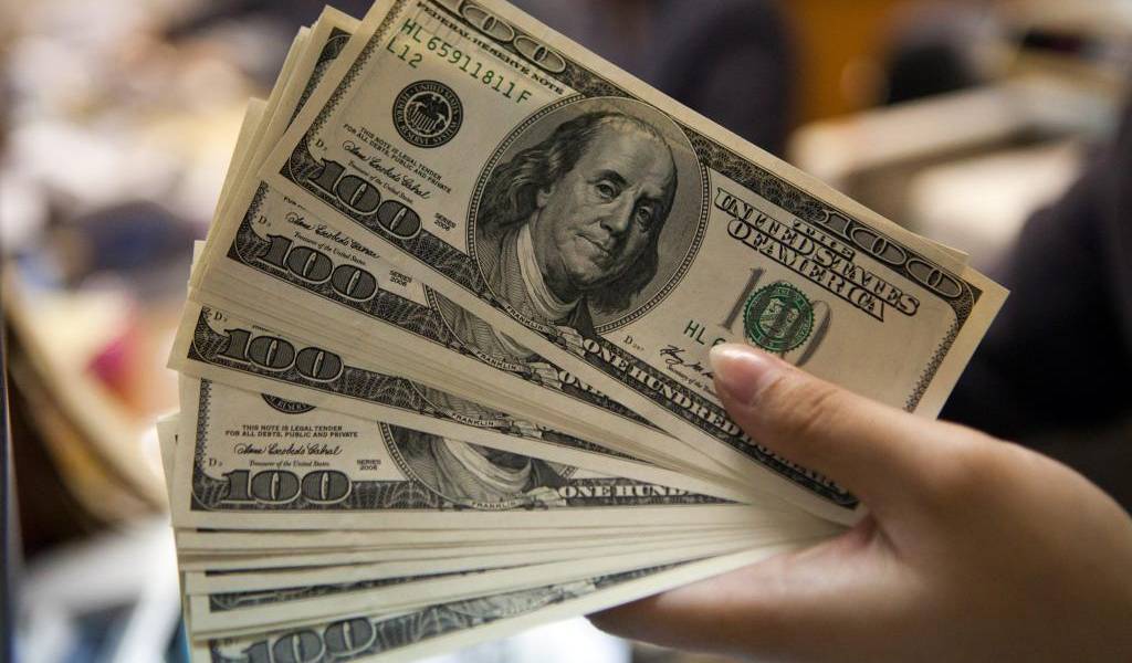 Ecuador recibirá USD 7.600 millones en préstamos este año