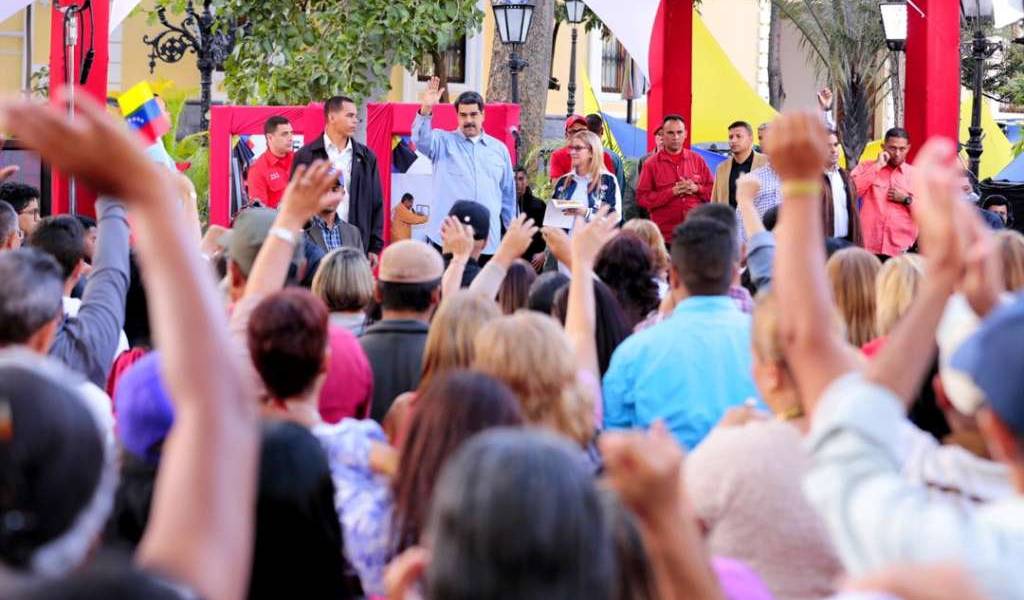 Maduro rompe relaciones con Colombia en medio de tensa situación en la frontera