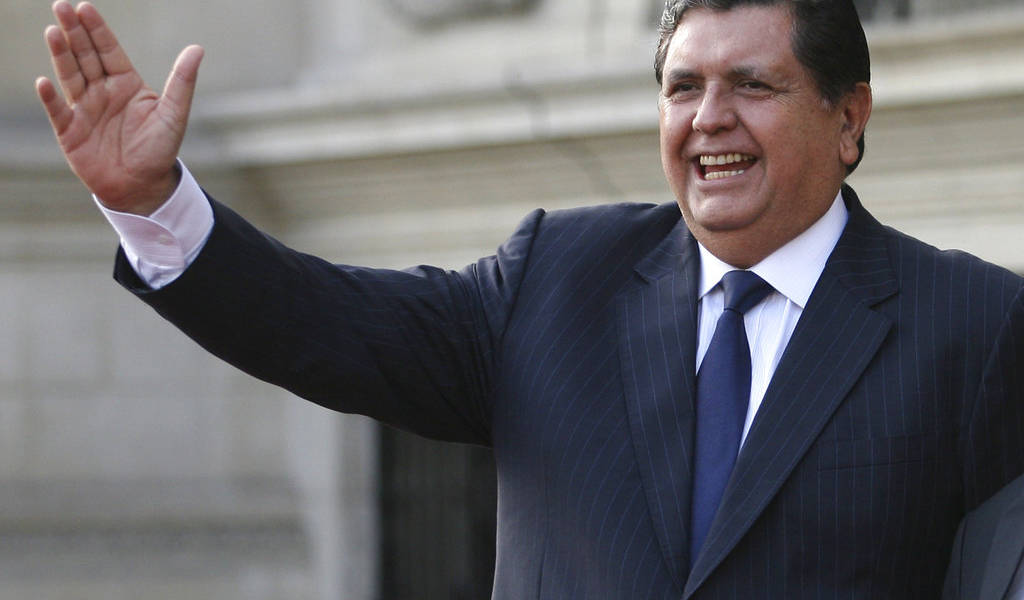 Expresidente peruano Alan García pide asilo en Uruguay