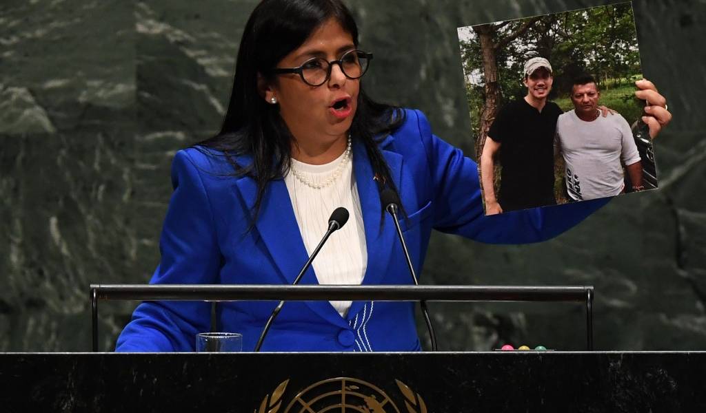 Venezuela denuncia que en Colombia se entrenan terroristas