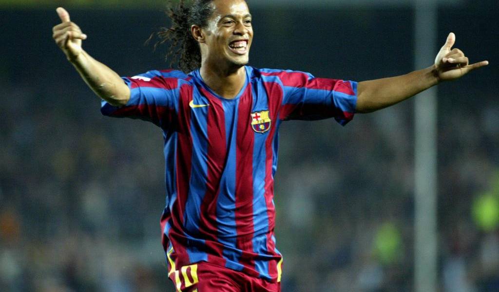 Revive los mejores momentos de la carrera de Ronaldinho